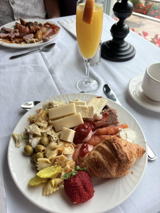 Brunch 1 Brunch 1