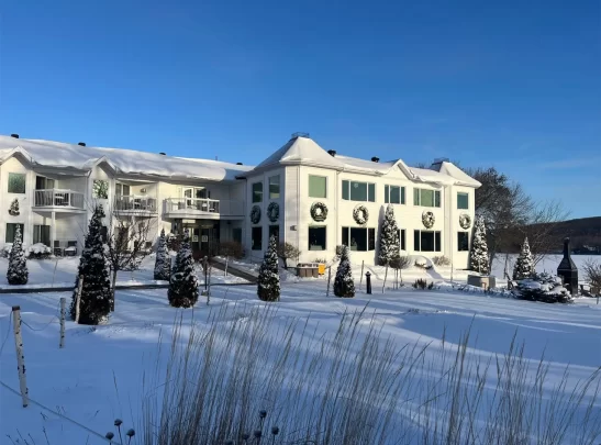 Motoneige 2 Manoir du lac William en hiver